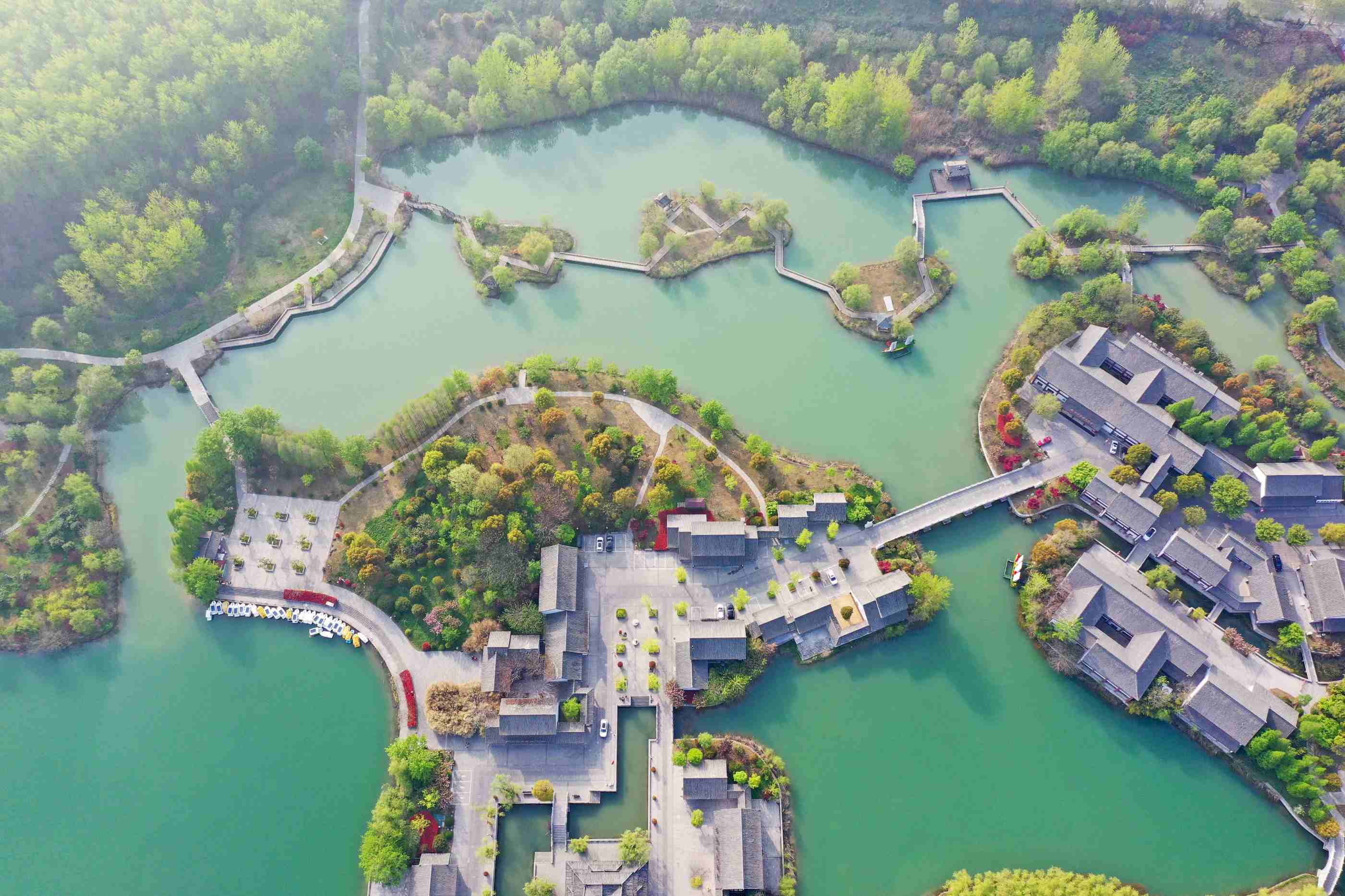 下載 (2).jpg