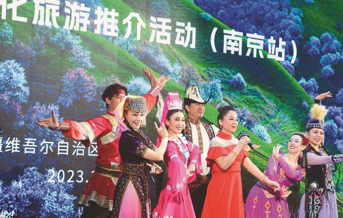 紫金e评：从“四千”精神中汲取前行力量